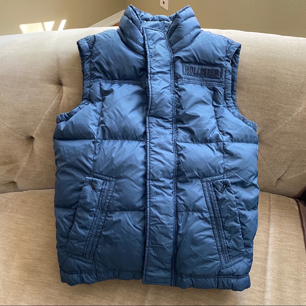 Hollister Puffer Vest